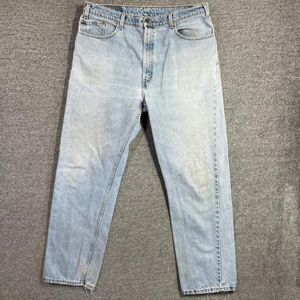 Vintage Levi's 505 Mens Jeans 40x32 Light Wash Regular Fit Straight Leg Denim